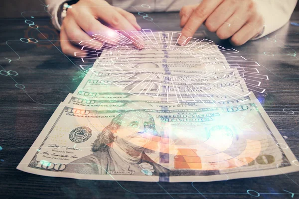 Doble Exposición Tecnología Dibujo Holograma Nosotros Billetes Dólares Manos Hombre —  Fotos de Stock
