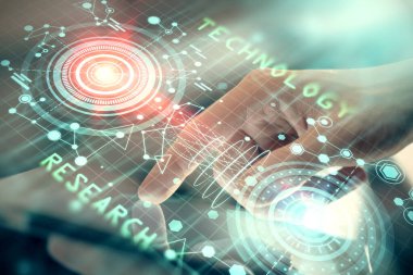 Dijital bir cihaz ve veri temalı çizim kullanan bir adamın el ele tutuşması. Yenilik kavramı.