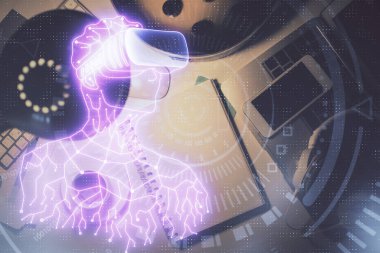 AR gözlükleri çizimi ve çalışma masası örtüsü. Sanal gerçeklik kavramı.