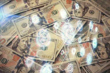 İki kez veri temasına maruz kalınca dolar banknotları arka planda kalıyor. Teknoloji konsepti.