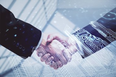 Şehrin iki kez görüntülenmesi hologramı ve iki adamın el sıkışması. İnşaat yönetimi.