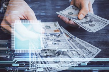 Teknolojiye çoklu maruz kalma hologram, dolar banknotları ve insan eli. Veri kavramı