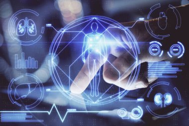 Bir adamın elini tutarken ve telefon ve eğitim teması kullanırken çift pozlama.