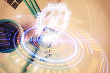 Bilgisayarlı çalışma masası arkaplanının üst görüntüsü üzerinde hologram çizimi yapılan çok sayıdaki veriye maruz kalma. Teknoloji kavramı.