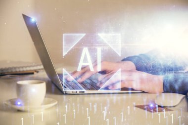 Bilgisayar ve veri temalı hologram çizimleri üzerinde çalışan kadın ellerine çok fazla maruz kalma. Teknoloji kavramı.