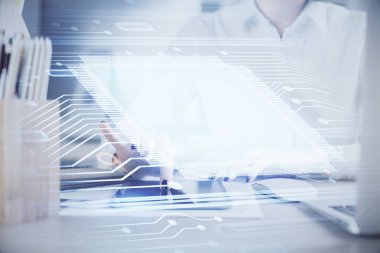 Teknolojiye çifte maruz kalma, hologram çizimi ve cep telefonu kullanan bir kadın. Ai kavramı