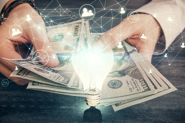 Multi Exponering Glödlampa Rita Hologram Och Usa Dollar Räkningar Och — Stockfoto