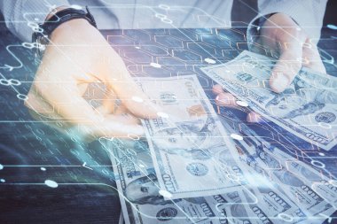 Teknolojinin iki katına çıkması hologram, dolar banknotları ve insan eli. Veri kavramı