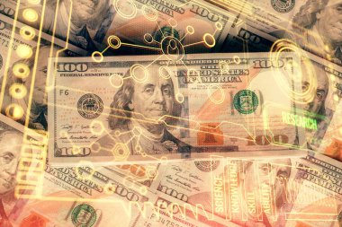 İki kez veri temasına maruz kalınca dolar banknotları arka planda kalıyor. Teknoloji konsepti.