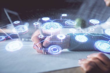 Not alan insanların üzerine sosyal ağ temasının çifte pozlandırılması. İnsan bağlantısı kavramı