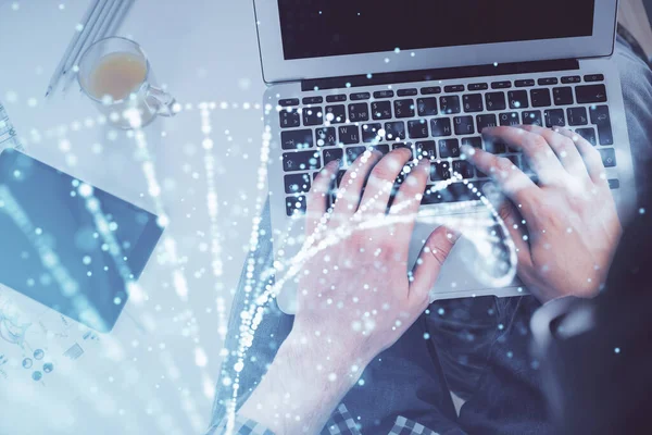 Doble Exposición Las Manos Del Hombre Escribiendo Sobre Teclado Computadora —  Fotos de Stock