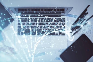 Masaüstü arkaplanındaki bilgisayardan DNA hologramı çizimleri. Üst Manzara. Çoklu maruz kalma. Tıp eğitimini kabul et.