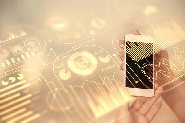 Двойная Экспозиция Технологической Иконки Голограммы Женщины Держащей Использующей Мобильное Устройство — стоковое фото