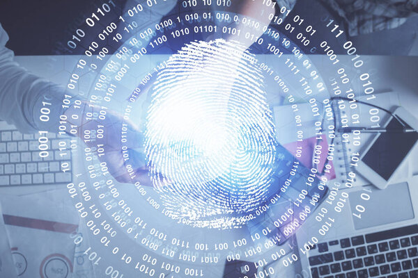 Двойное обнажение мужчины и женщины, работающих вместе и рисование отпечатков пальцев. Компьютерный фон Вид сверху. Концепция
.