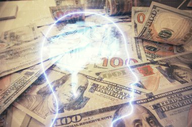 Beynimizin dolar banknotlarının arka planına iki kez çekilmesi. Teknoloji konsepti.