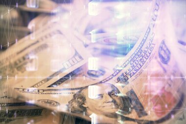 İki kez veri temasına maruz kalınca dolar banknotları arka planda kalıyor. Teknoloji konsepti.