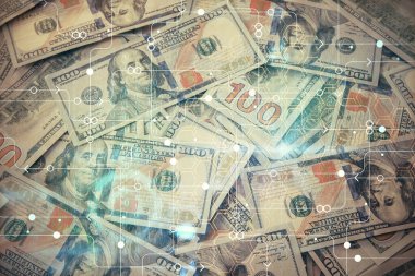 İki kez veri temasına maruz kalınca dolar banknotları arka planda kalıyor. Teknoloji konsepti.