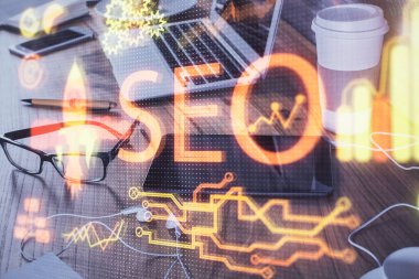 SEO çizimine ve cep telefonu geçmişine iki kez maruz kalmış. Veri arama optimizasyonu kavramı