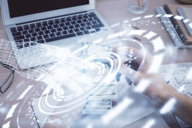 Teknolojiye çoklu maruz kalma hologram, dolar banknotları ve insan eli. Veri kavramı