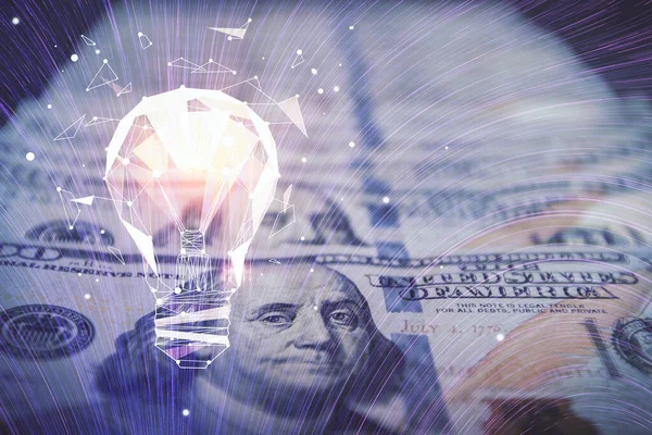 Arka planda Amerikan Doları 'na çekilen ampulün iki katı yansıması. Fikir kavramı.