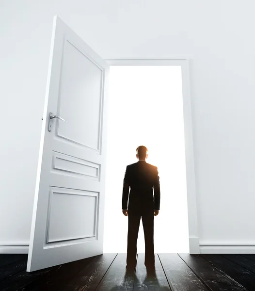 Man and door — Stock Photo, Image