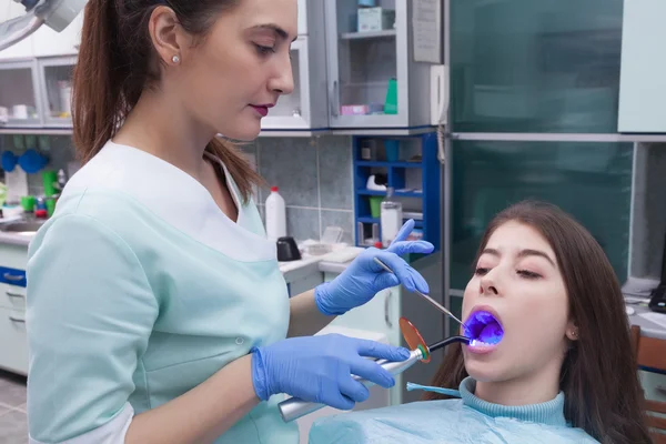 L'operazione dentale — Foto Stock