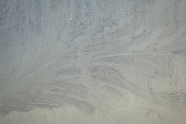 Güzel Yakın Çekim Kışlık Pencere Pane Kaplamalı Parlak Buz Kalıpları