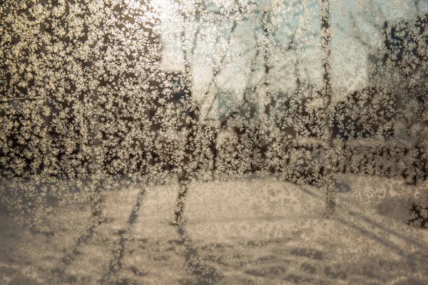 Красиві Крупним Планом Зимове Вікно Покриттям Блискучі Візерунки Крижаних Морозів — стокове фото