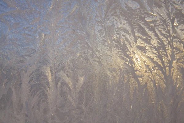 Krásné Closeup Zimní Okno Panel Potažené Lesklé Ledové Mrazíky Vzory — Stock fotografie