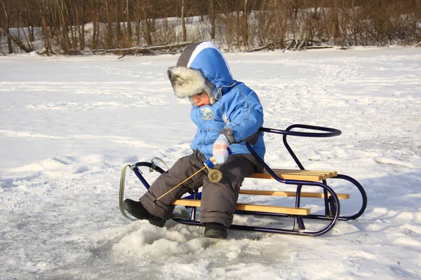 Little Boy Winter Clothes Fishing Frozen Lake — Stock Photo, Image