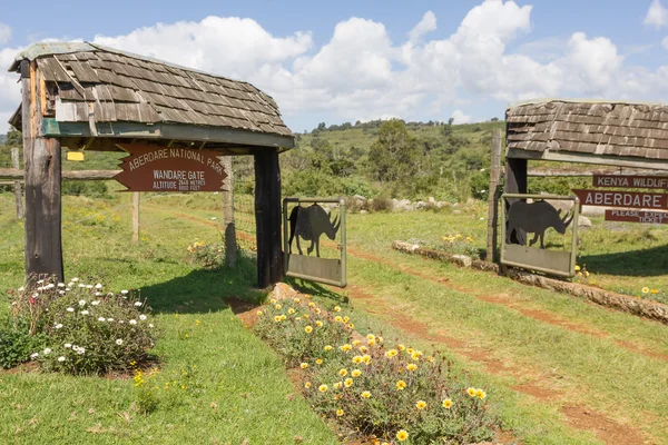 Entrada al Parque Nacional Aberdare, Kenia —  Fotos de Stock