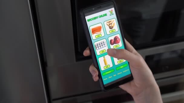 Vegetarische Health Food Online bestellen met behulp van Smartphone App. — Stockvideo