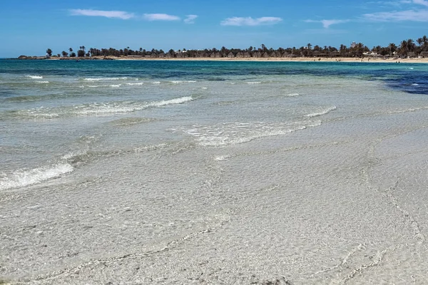 Морской Пейзаж Удивительный Вид Лагуну Море Белый Песчаный Пляж Синее — стоковое фото