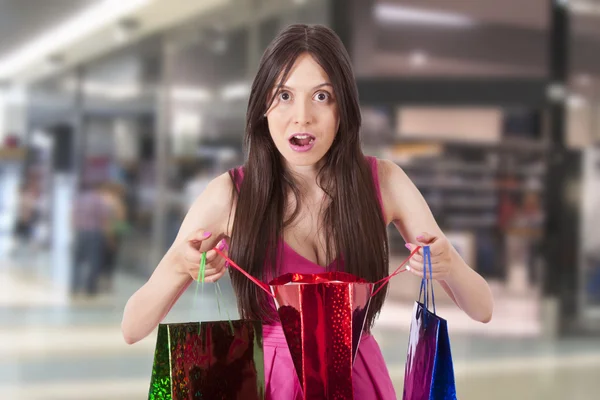 Shopping kvinna överraskning — Stockfoto