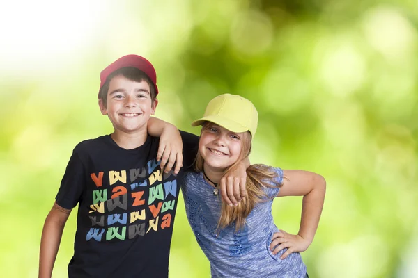 Bambini sorridenti felici — Foto Stock