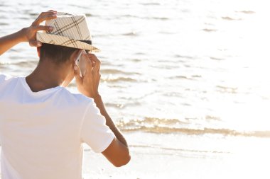 adam ile hareket eden