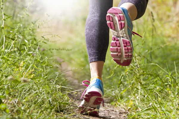 Runner training outdoors — Stock Photo, Image