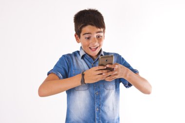 çocuk ile hareket eden