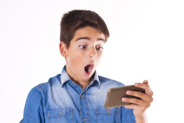 çocuk ile hareket eden