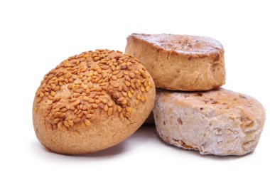 Beyaz arka planda izole edilmiş tipik Noel polvoronları