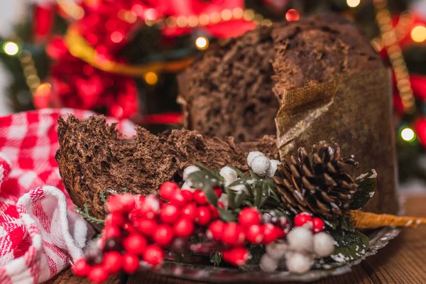 Natale Tipico Panettone Cioccolato Fresco — Foto Stock