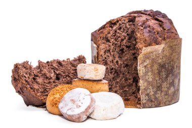 çikolata panettone ve noel şekeri izole