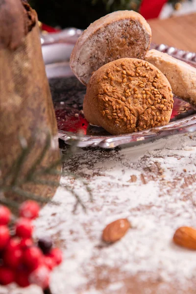 Fond Bois Avec Farine Dans Cuisine Avec Desserts Décorations Noël — Photo