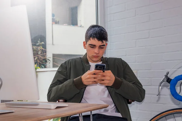 Teenage Boy Home Computer Mobile Phone — Stock Photo, Image