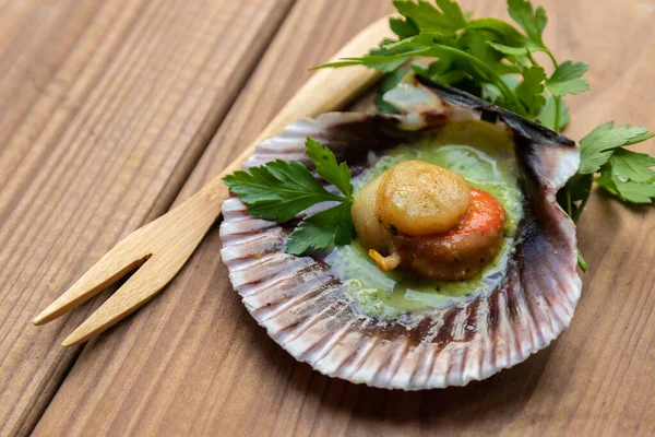 Grilled Scallops Green Sauce — Stock Photo, Image