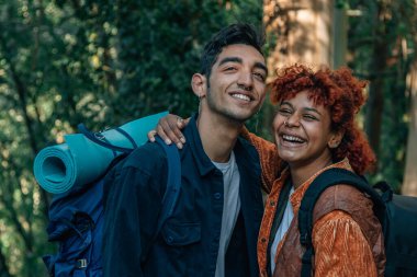 couple on the travel laughing out loud funny