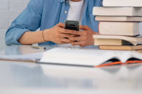 Student Hands Mobile Phone Desk Books — Stock Photo, Image