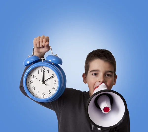 Enfant avec horloge — Photo