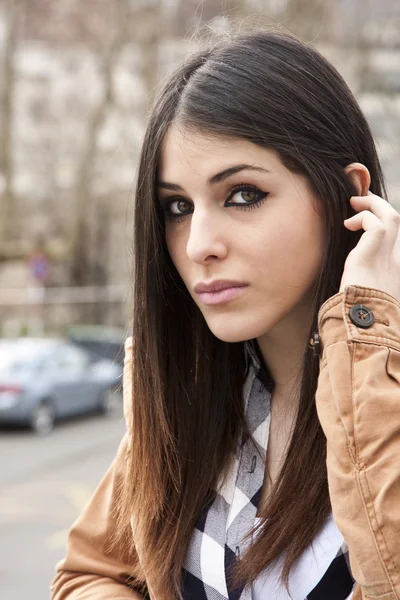 Young latin girl — Stock Photo, Image