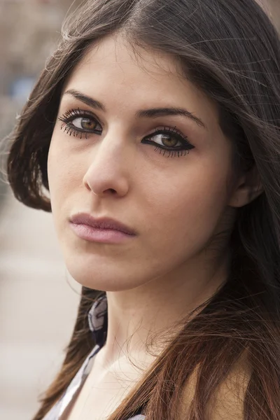 Young latin girl — Stock Photo, Image